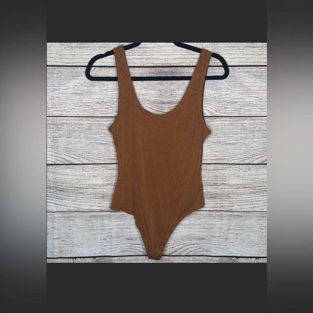 Akira PERFECT Simple Bodysuit Large Tan